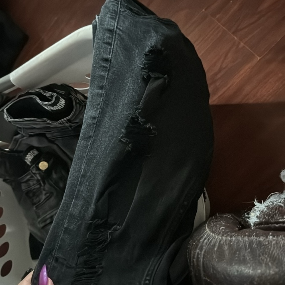 Jeans - Picture 2 of 2